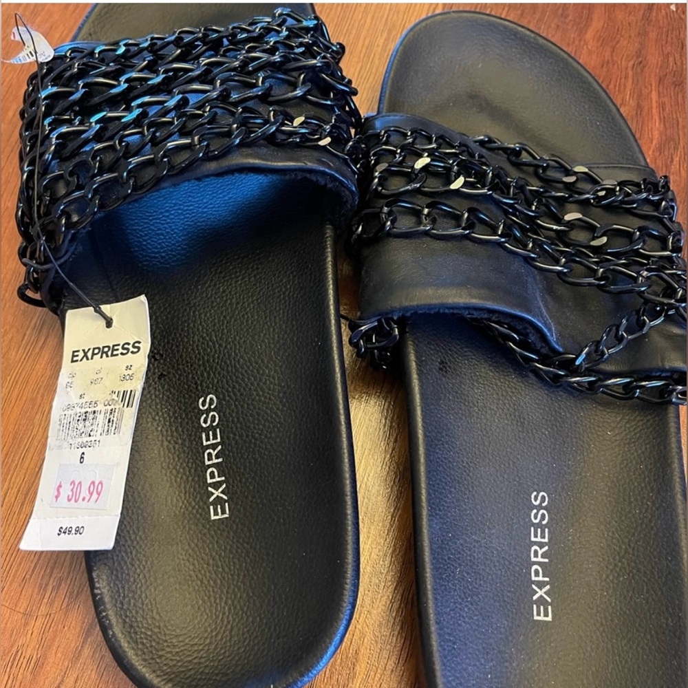Express Black Chain-Link Slide Sandals Size 6